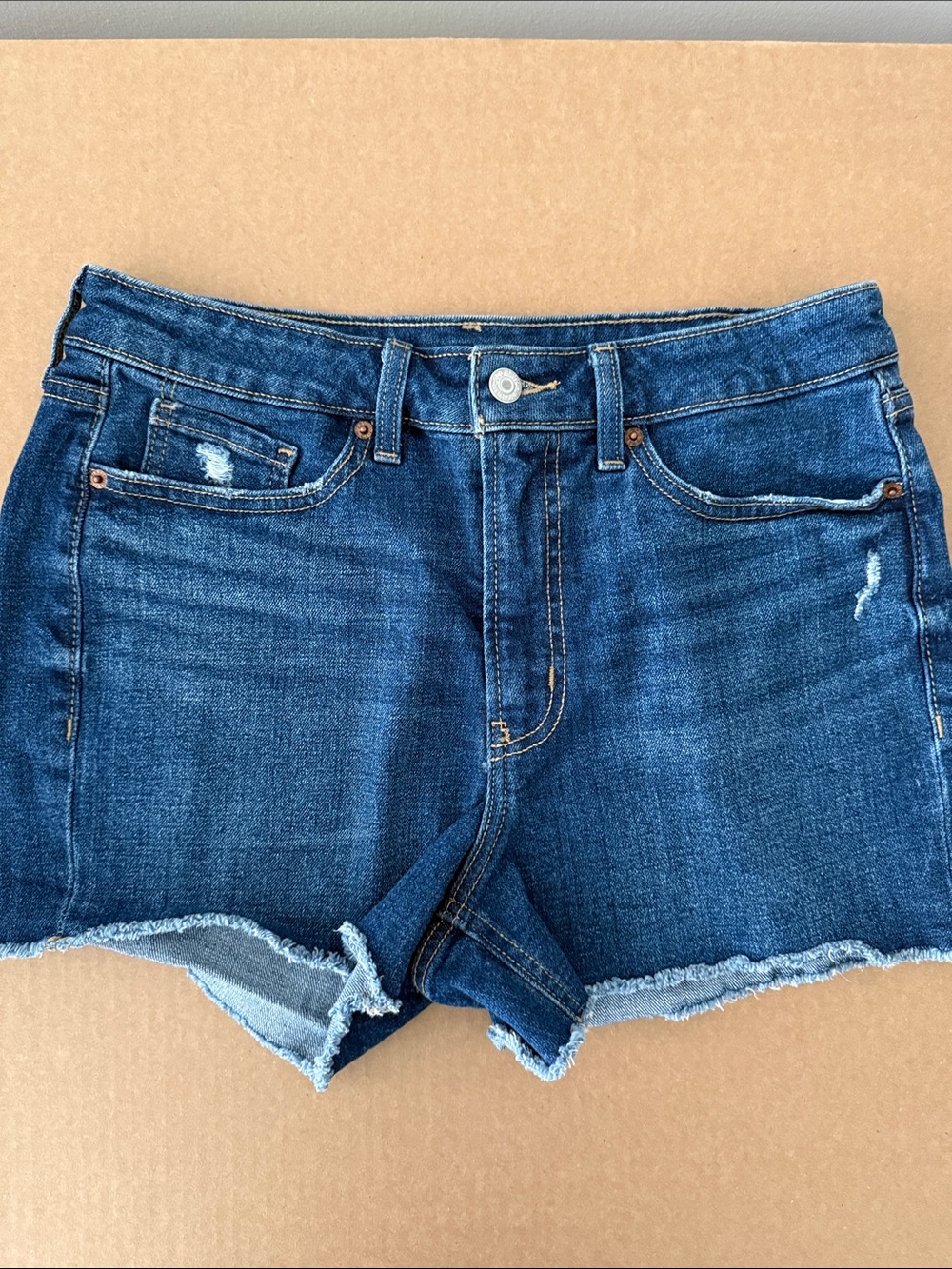 OLD NAVY OG STRAIGHT secret-smooth pockets Dark Blue Denim Women’s Shorts. Size8